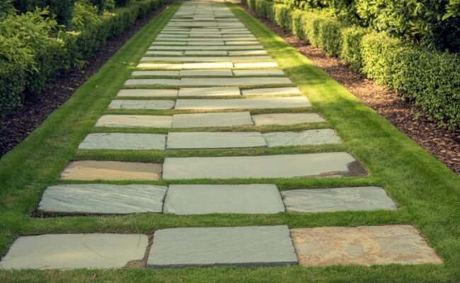 Menentukan Material Taman (Hardscape) yang Tepat