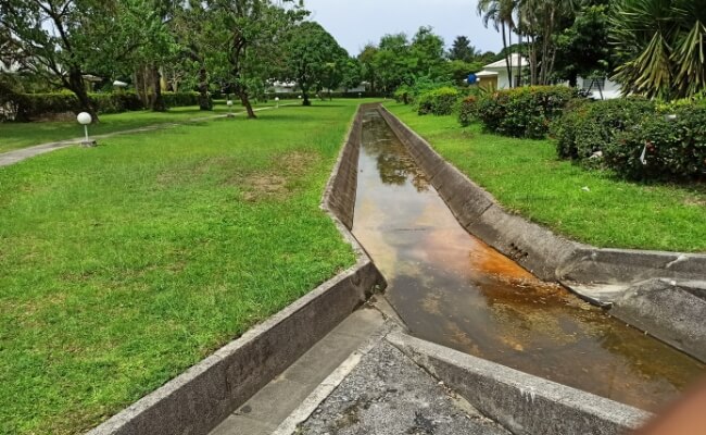 Cara Mengatur Drainase Taman agar Tidak Mudah Banjir Banner
