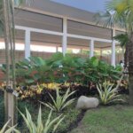 Taman Minimalis Modern: Cara Memberikan Kesan Luas pada Lahan Rumah yang Sempit Thumbnail