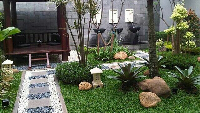 6 Inspirasi Perpaduan Batu Alam dan Rumput untuk Area Rumah yang Lebih Estetik Banner
